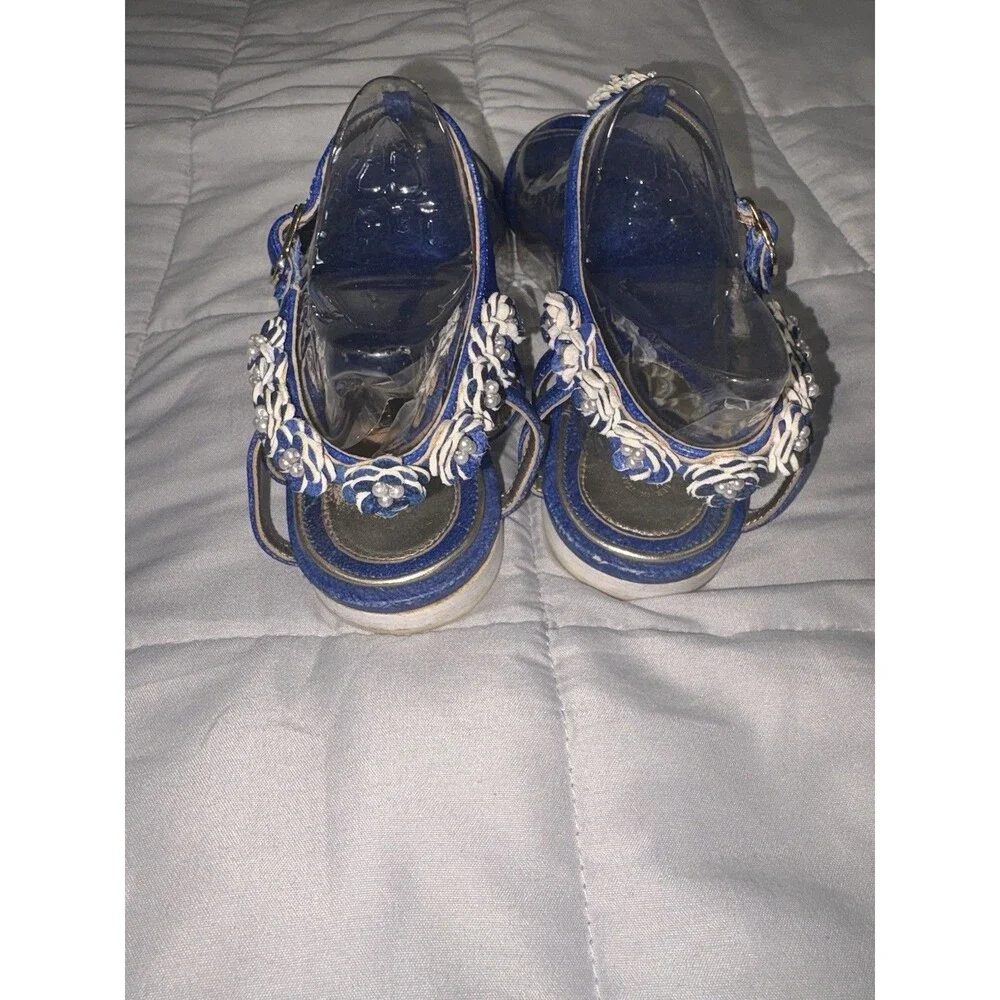 Chanel T Strap Blue Floral Embellished Sandals Sz 39 8.5 US